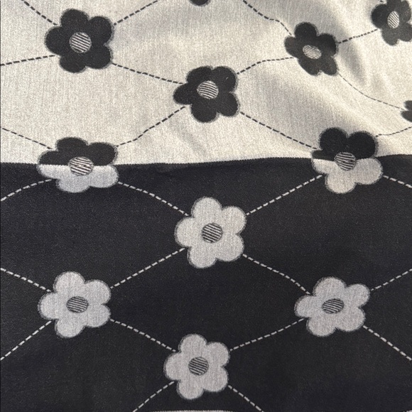 Designer Style 🆕 Cashmere Scarf Large Shawl Wrap Poncho Warm Soft Stunning NIB - Picture 14 of 17